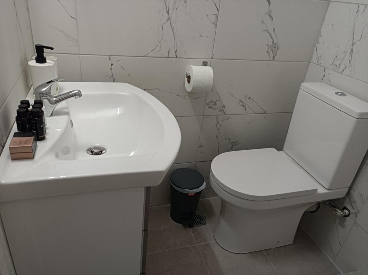 אתונה Apartment Dipla מראה חיצוני תמונה