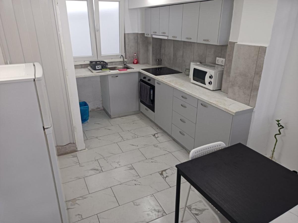 אתונה Apartment Dipla מראה חיצוני תמונה