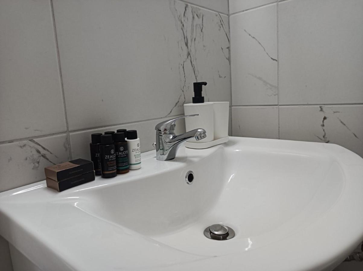 אתונה Apartment Dipla מראה חיצוני תמונה